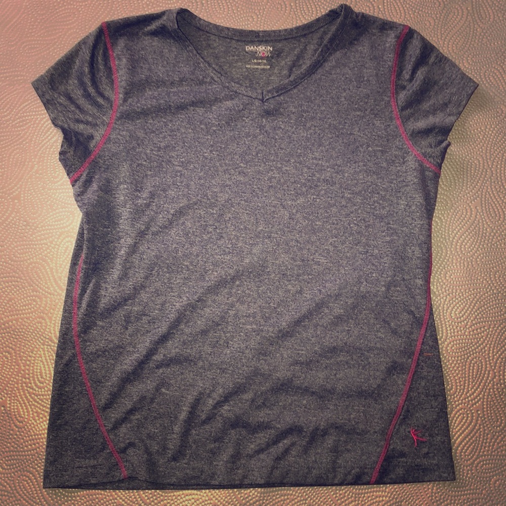 Work out shirt/ Grey and pink athletic wear